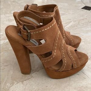 Steven Madden suede shoes